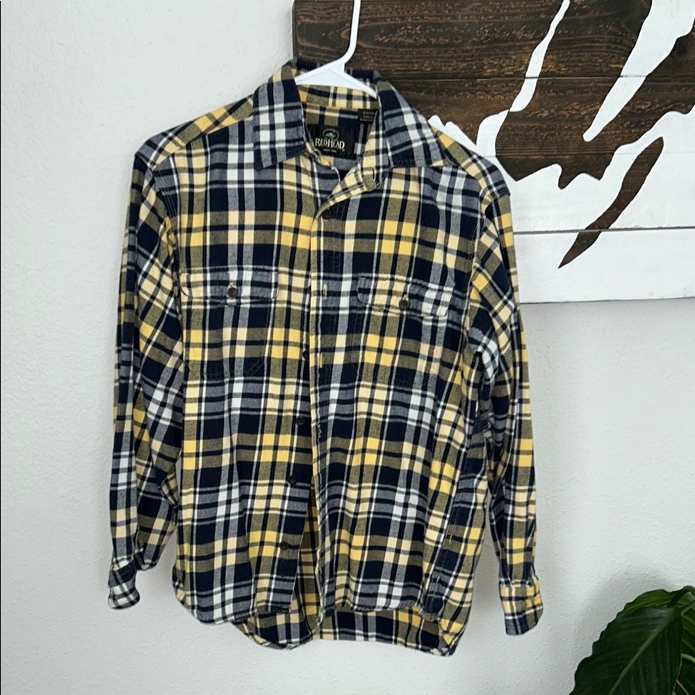 RedHead Yellow and Black Plaid Casual Button Down Shirt